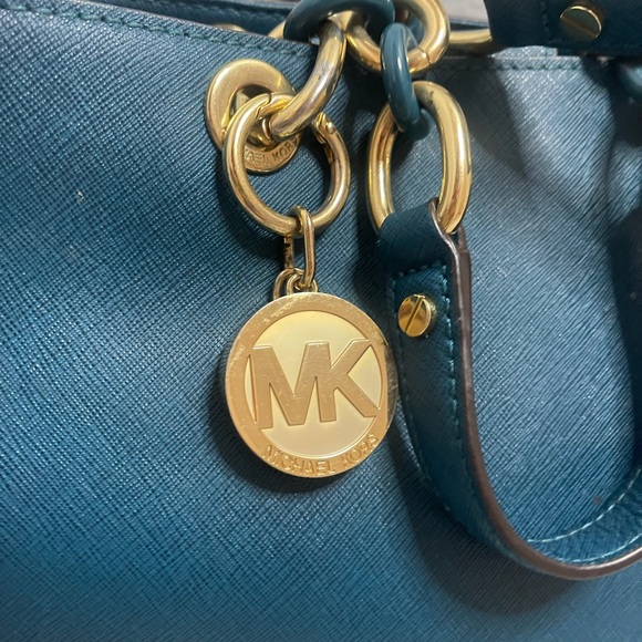 Teal Micheal Kors Bag 💙 - Picture 2 of 6